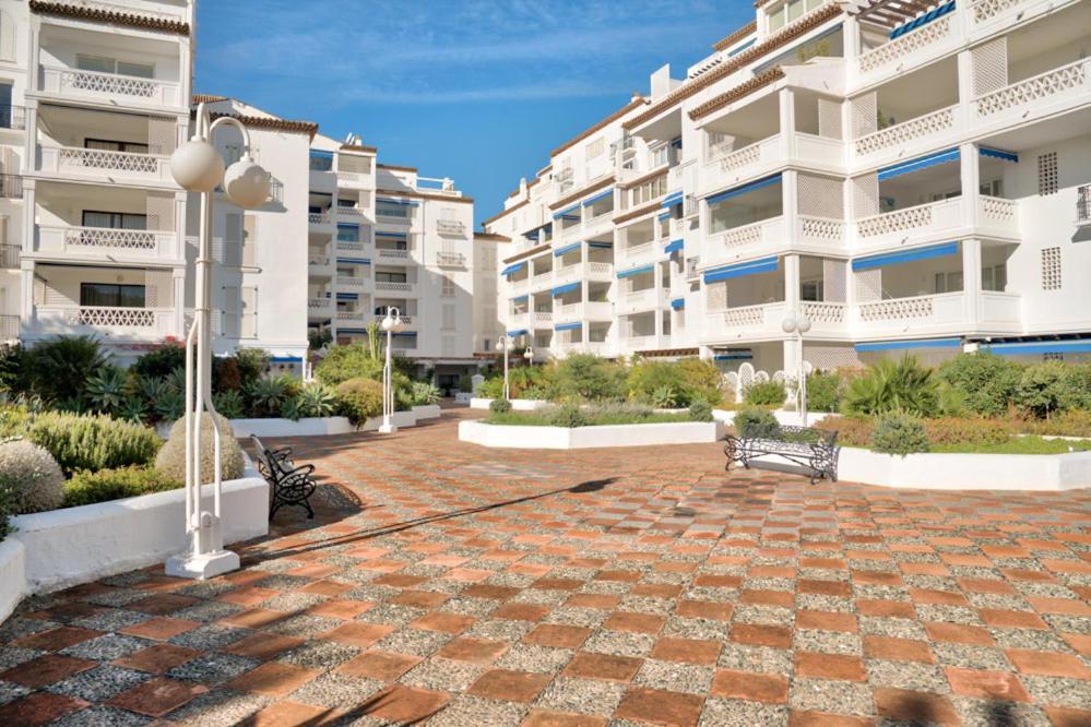 Apartmán Playas Del Duque, Puerto Banus, Golf .Playa Y Compras Marbella Exteriér fotografie