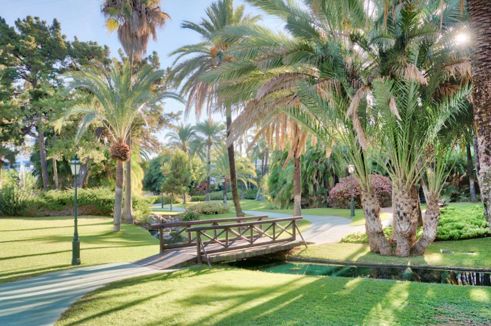 Apartmán Playas Del Duque, Puerto Banus, Golf .Playa Y Compras Marbella Exteriér fotografie