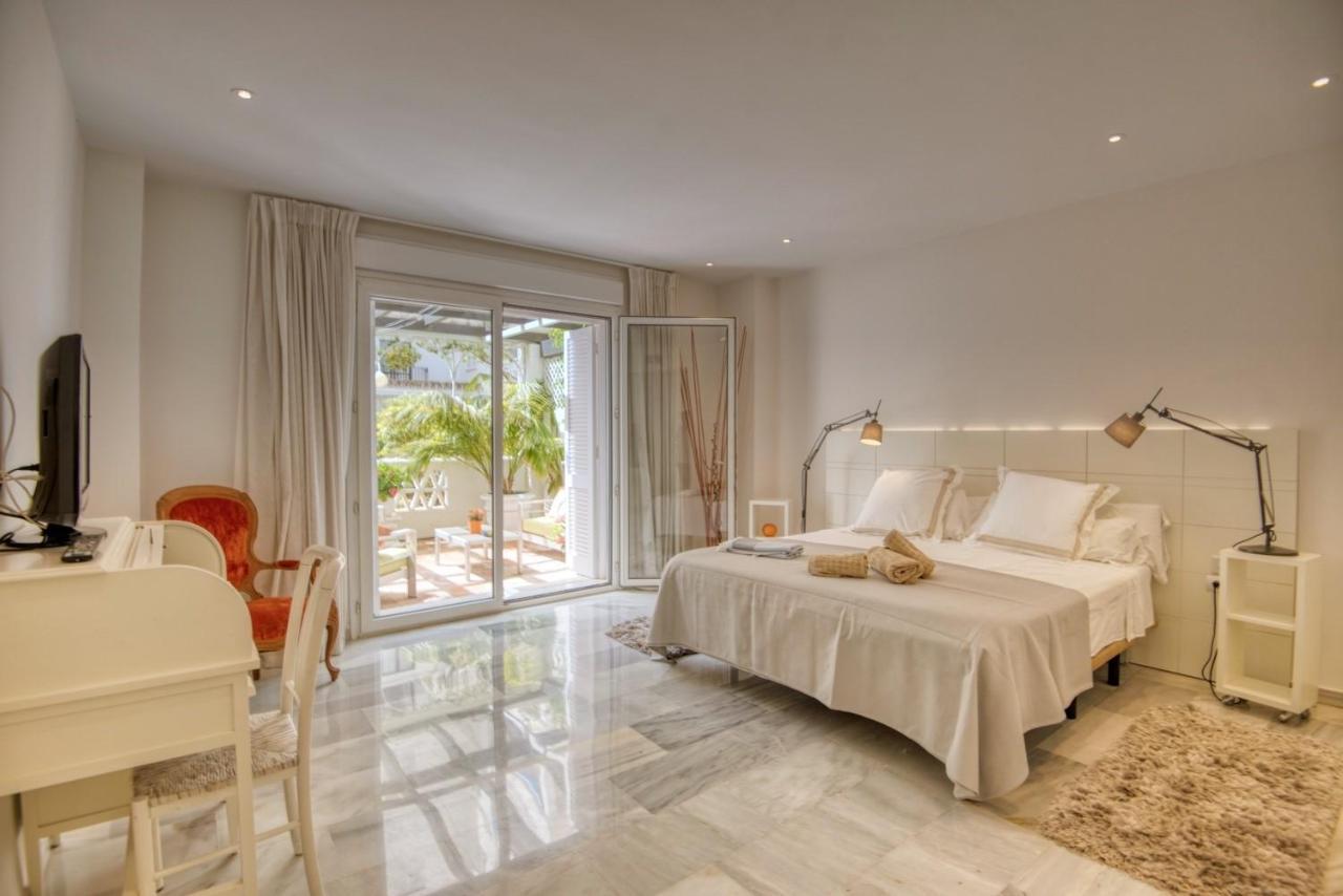 Apartmán Playas Del Duque, Puerto Banus, Golf .Playa Y Compras Marbella Exteriér fotografie